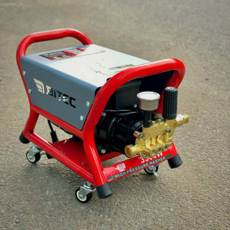 Máy rửa xe chỉnh áp 3500W Btec BT3510