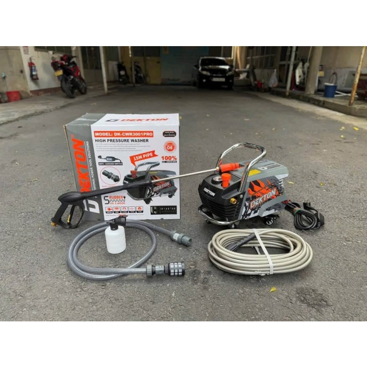 Máy rửa xe inverter Dekton DK-CWR3001PRO Chỉnh Áp 180Bar