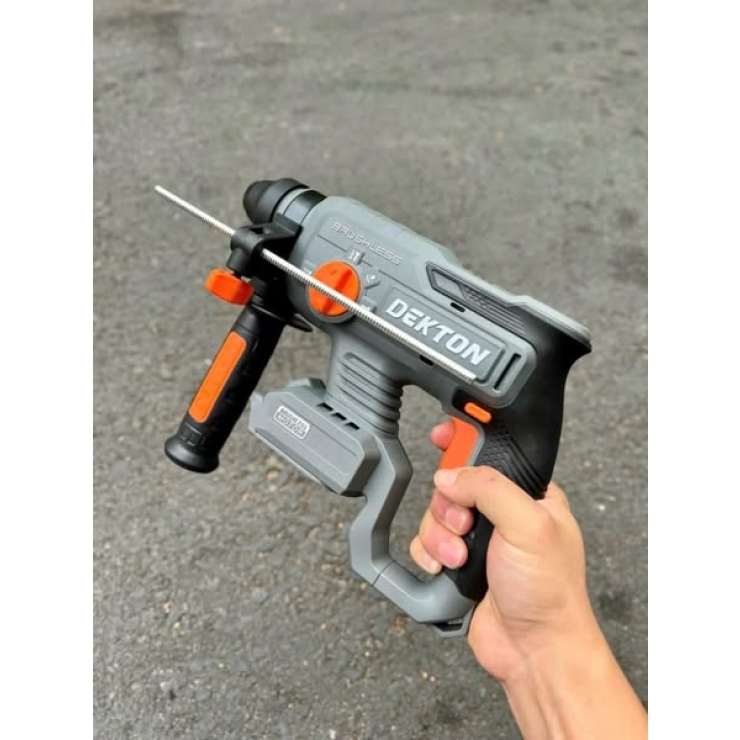 Khoan Bê Tông Pin 21V Dekton M21-RH2603CP