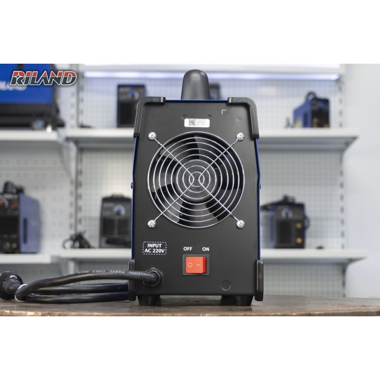 Máy hàn que 3.2mm Riland ARC-200Tmos Inverter