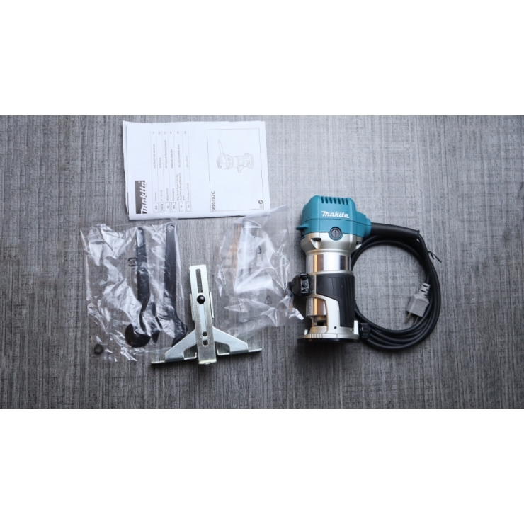 Máy phay chỉnh tốc 710W Makita RT0702C 6.35mm