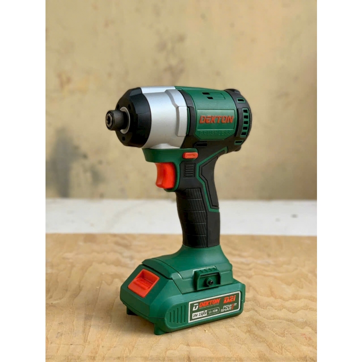 Thân Máy vặn vít dùng pin 21V Dekton D21-CV300N (Chưa pin & sạc)