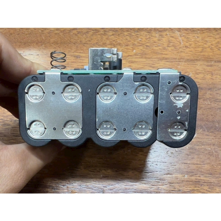 Pin 21V Dekton M21-B5000TP 10cell 5Ah