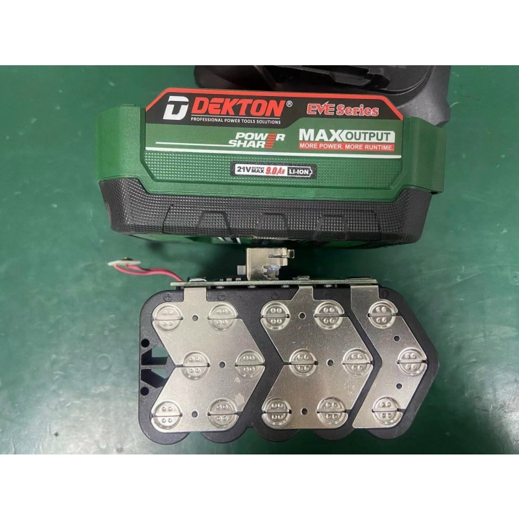 Pin Đekton M21-B9A3P 15Cell 9.0Ah ( Cell EVE 3000mAh x 3 hàng )