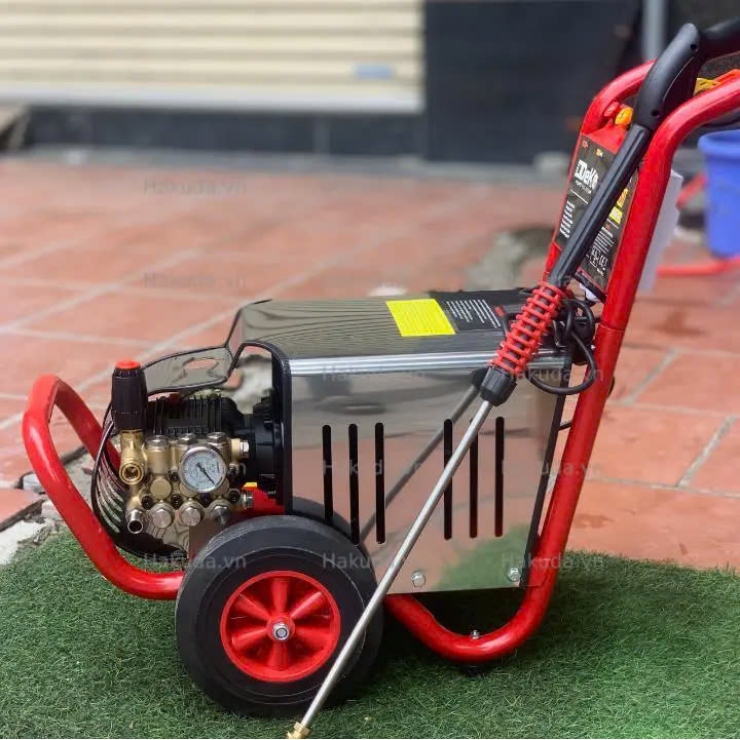 Máy rửa xe công nghiệp 300Bar DDEKO DK-X22 ( 2200PSI - 2.2Kw )