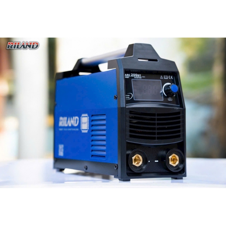 Máy hàn que 3,2mm Riland ARC 200DT Inverter