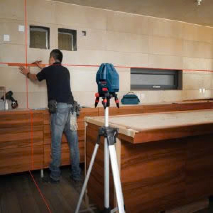 Máy cân mực Laseer Bosch GLL 5-50 X Professional 5 tia đỏ