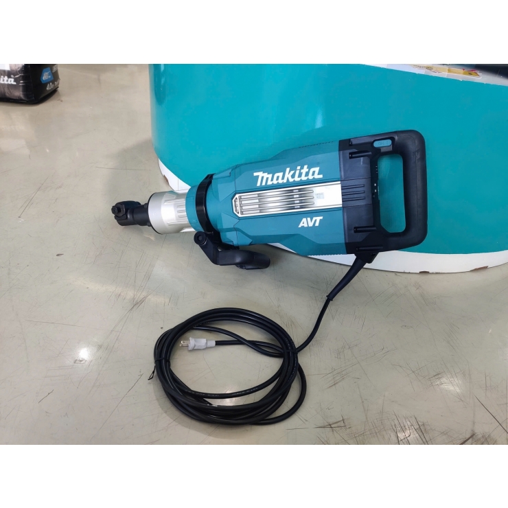 Máy đục bê tông 30mm Makita HM1511 1850W dòng Hammer