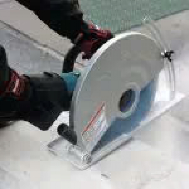 Máy cắt bê tông 355mm Makita 4114S 2400W