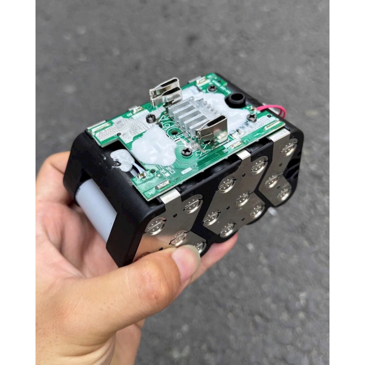 Pin 21V Dekton 6.0Ah M21-B6015PRO Gen 3