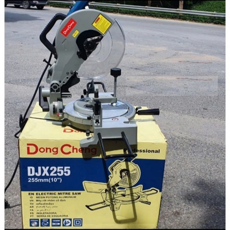 Máy cắt nhôm 255mm Dongcheng DJX255 1650W