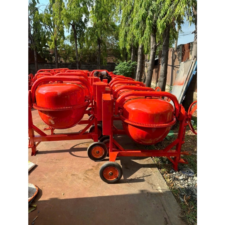 Máy trộn bê tông 350 Lít ( 1 bao )