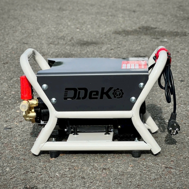 Máy rửa xe chỉnh áp 2.9kW DDeko DK-2900B
