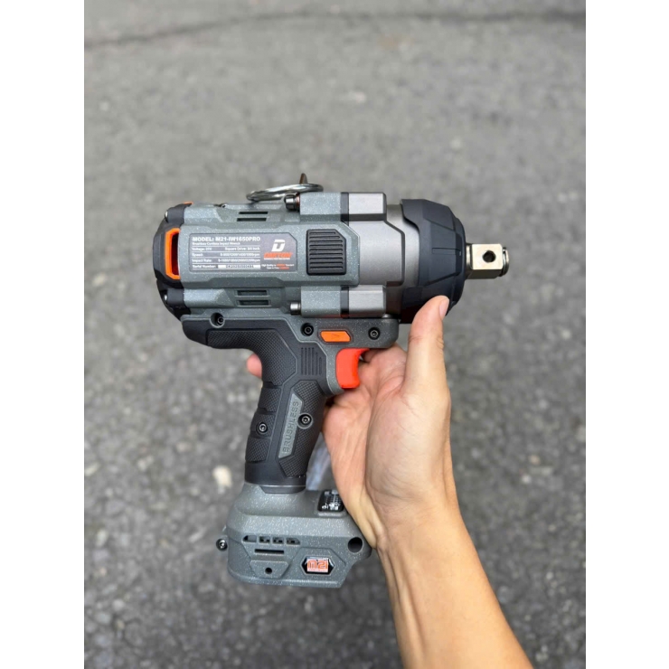 Máy siết bulong Pin 21V Dekton M21-IW1650PRO ( chưa Pin & Sạc )