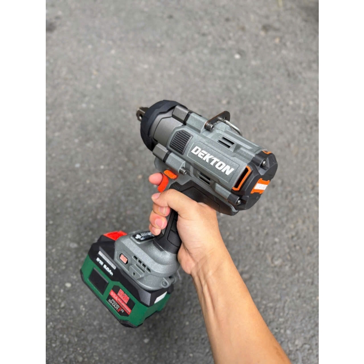 Máy bắn bulong 1650Nm Pin 21V Dekton M21-IW1650PRO ( chưa Pin & Sạc )