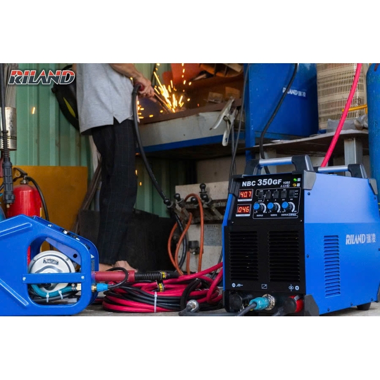 Máy hàn Mig 350A công nghiệp Riland NB 350GF Professional