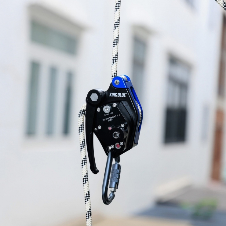 Tời nâng hạ Kingblue KCS-200ULTRA 100-200kg ( dùng khoan Pin )