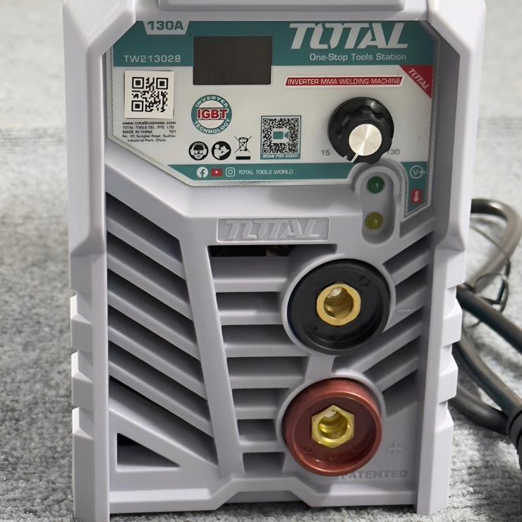 Máy hàn que mini 130A Total TW213028 ( IGBT inverter )