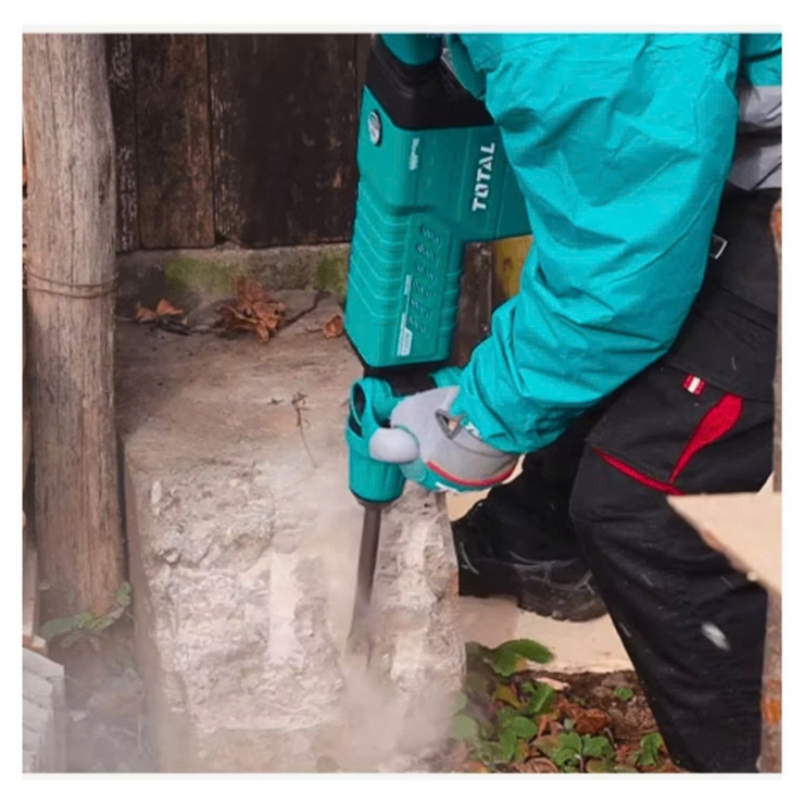 Máy đục bê tông 1500W Total TH215002 