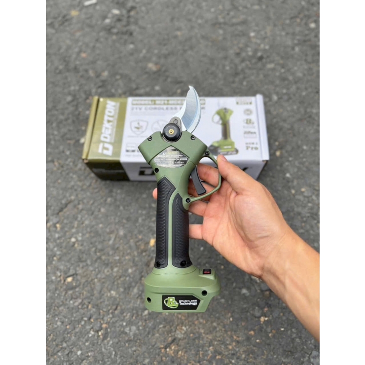 Kéo cắt cành 28mm Pin Dekton M21-MCC28XPRO ( chưa Pin & Sạc )