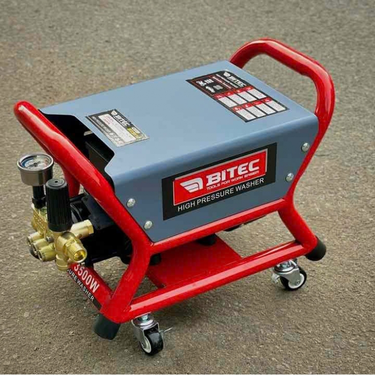 Máy rửa xe chỉnh áp 3500W Btec BT3510