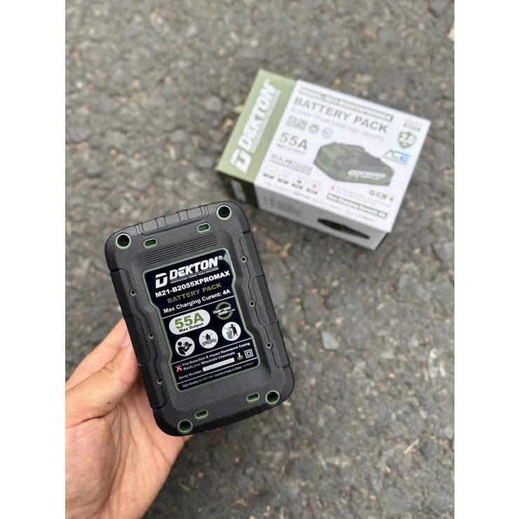 Pin 2A Dekton M21-B2055XPRO ( 5cell dòng xả cao 55A ) 