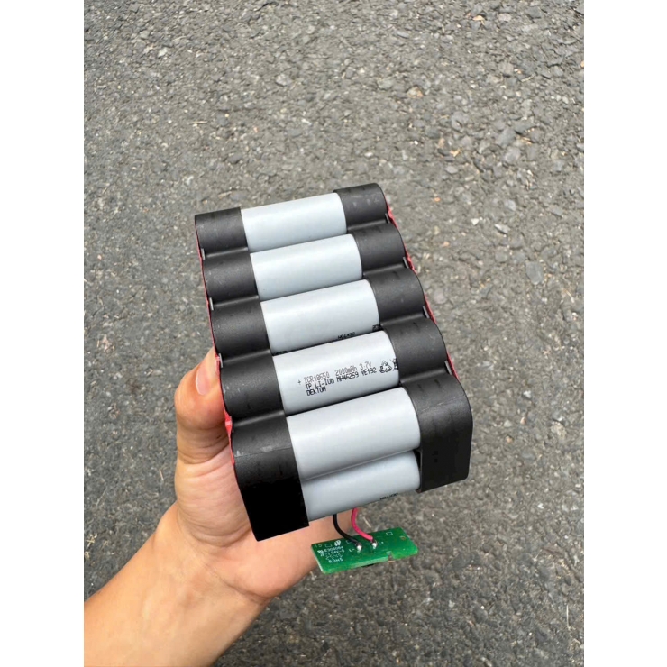 Pin 6A Dekton M21-B6120XPROMAX ( 15cell xả 120A )