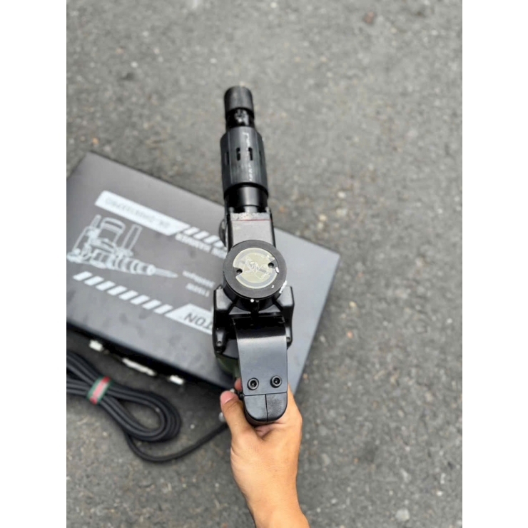 Máy đục bê tông 17mm Dekton DK-DH0810XPRO 1250W