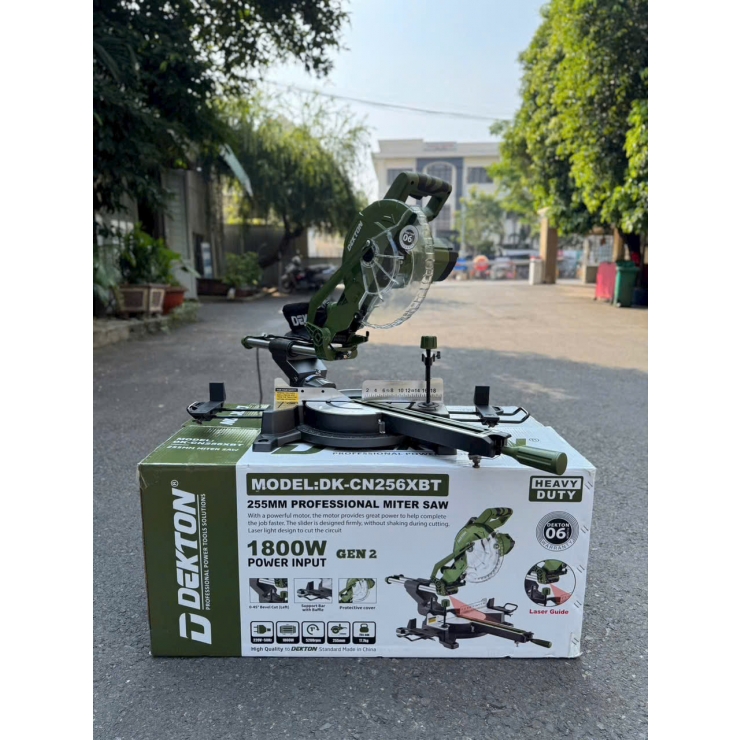 Máy cắt nhôm gỗ ti trượt Dekton DK-CN256XBT lưỡi 255mm