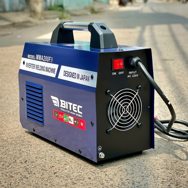 Máy hàn que 250A Btec MMA250F3 inverter