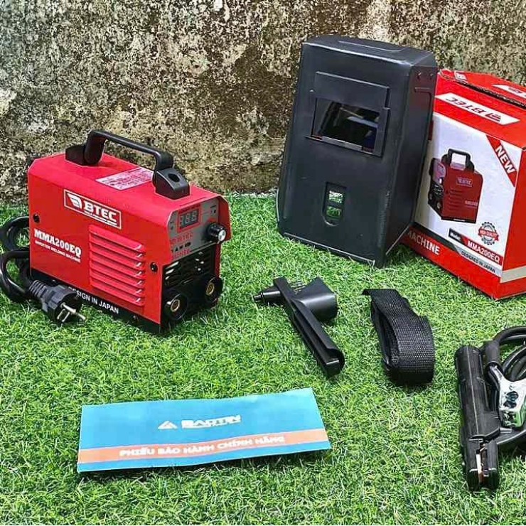 Máy hàn que mini 200A Btec MMA200EQ IGBT